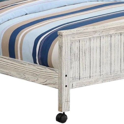 Donco Kids Clubhouse Brushed Driftwood Youth Full Caster Bed-2