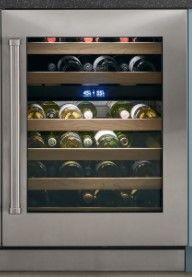 front view of the Sub-Zero® Designer Stainless Steel Undercounter Glass Door Panel with Pro Handle