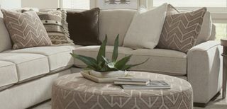 Smith Brothers 8000 Mocha Right-Arm Facing Corner Sofa