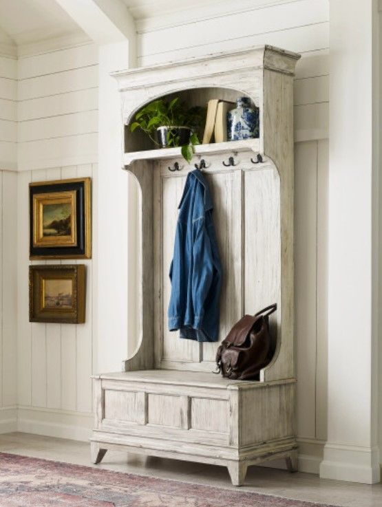 Kincaid® Acquisitions Driscoll Brown Hall Tree-3