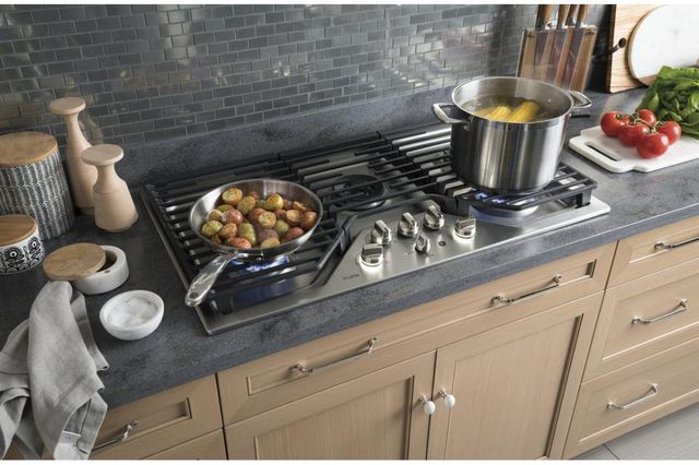 GE Profile™ 36" Stainless Steel Gas Cooktop-4
