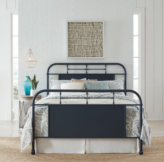 Liberty Furniture Vintage Navy Queen Metal Rod Bed-1