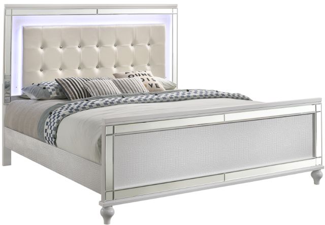 New Classic® Home Furnishings Valentino 4-Piece White King Panel Bedroom Set-2