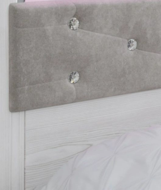 Signature Design by Ashley® Altyra White King Upholstered Panel Bed-3