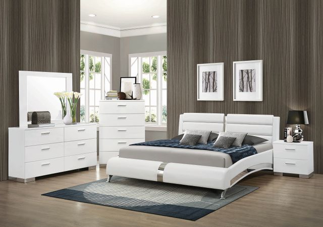 Coaster® Jeremaine White Upholstered Eastern King Bed-2