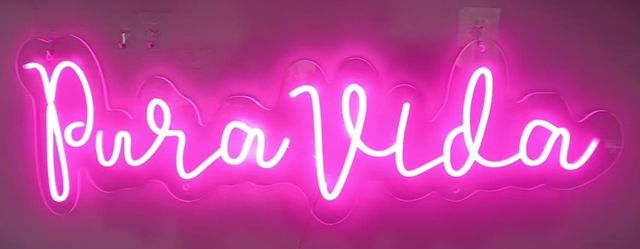 Classy Living Enlightened Pura Vida LED Neon-2