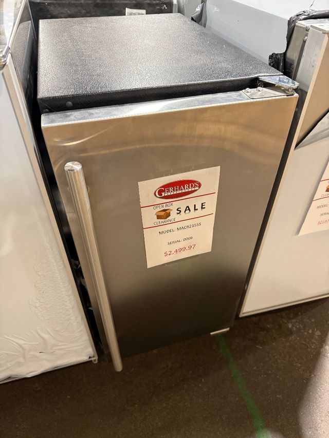 Marvel 15" 25 lb. Stainless Steel Low Profile Crescent Ice Maker-0