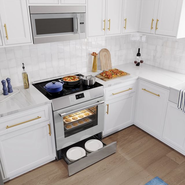Thermador Masterpiece 30 Stainless Steel Induction Slide-In Range Thermador Masterpiece 30 Stainless Steel Induction Slide-In Range