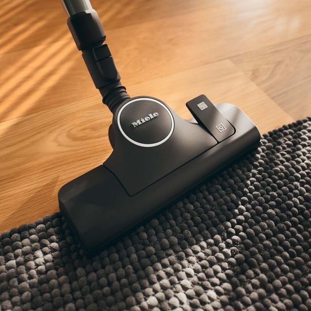Miele Boost CX1 Cat & Dog Obsidian Black Canister Vacuum-4