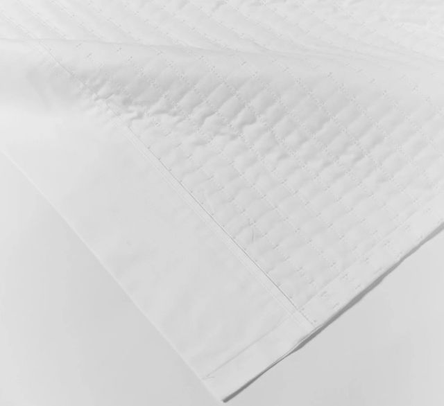 Dreamfit® DreamChill™ 4-Piece Ivory Enhanced Bamboo™ Quilted Queen Sheet Set-2