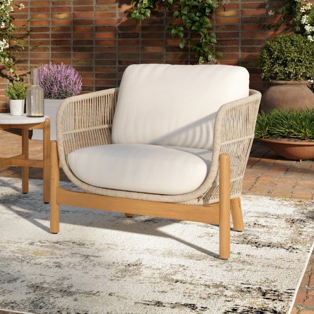 New Classic® Home Furnishings Solstice Beige/White Polyester/Nylon Outdoor Chair-4