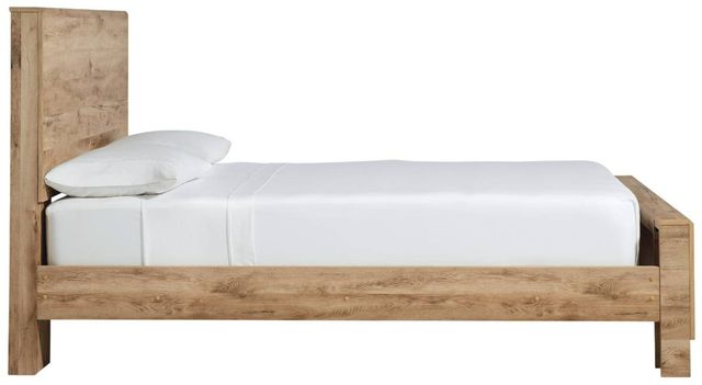 Signature Design by Ashley® Hyanna Tan Brown Queen Panel Bed-2