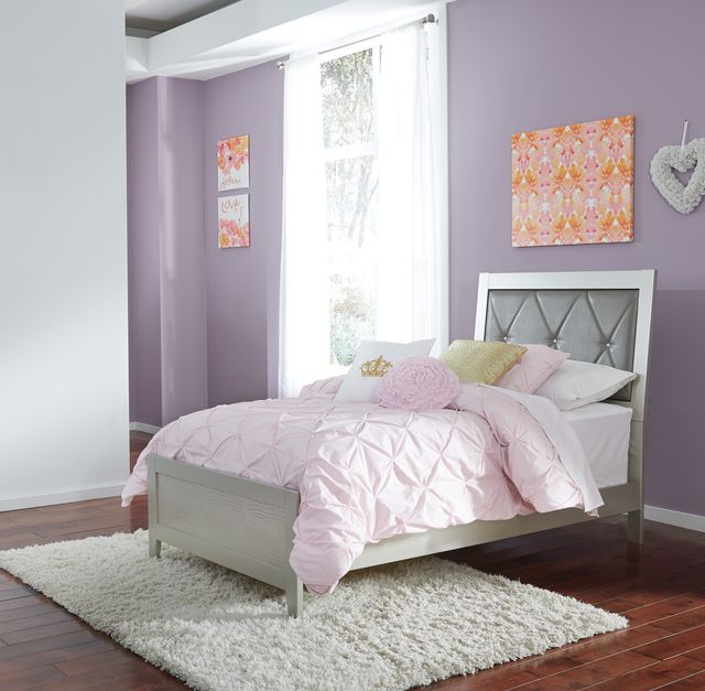 Signature Design by Ashley® Olivet Silver Twin Panel Youth Bed-1