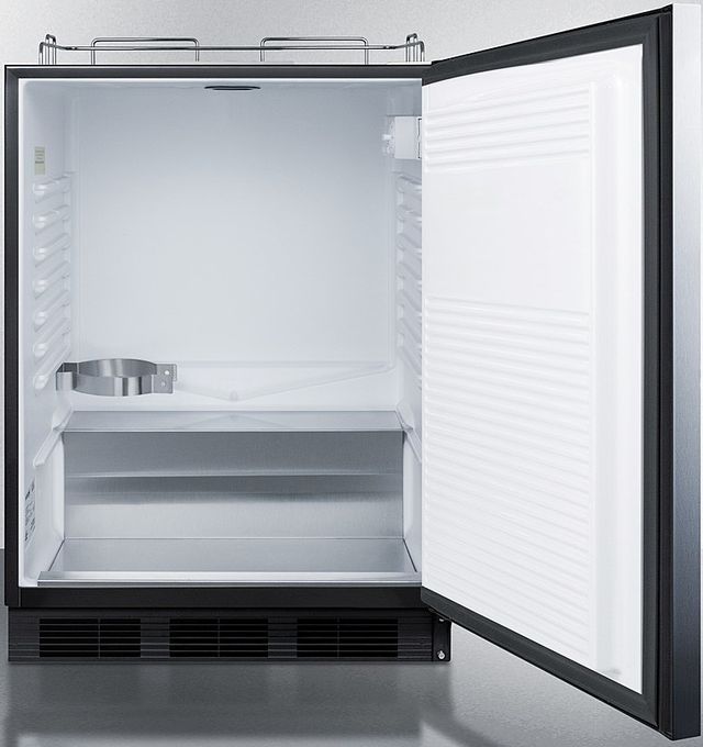 Summit® Commercial Series 5.5 Cu. Ft. Stainless Steel Beer Cooler/Kegerator-2