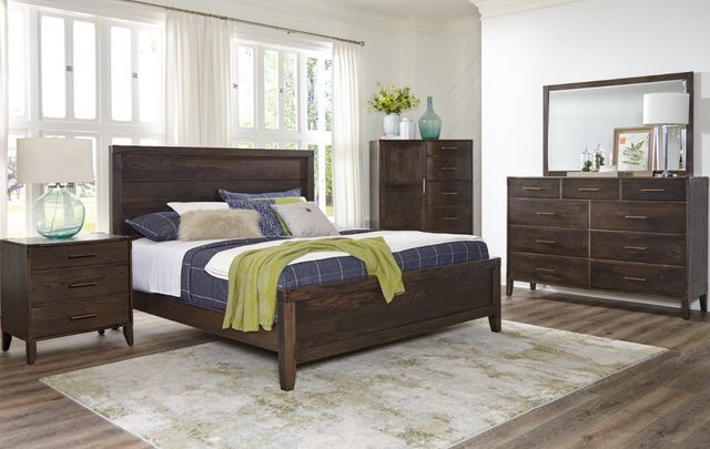 Mavin Customizable Saybrook Queen Plank Panel Bed with Low Footboard-1