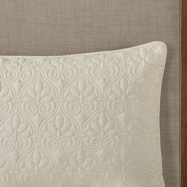 Olliix by Madison Park 3 Piece Cream Queen Quebec Fitted Bedspread Set-2