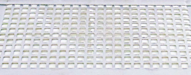 Thermador® Stainless Steel Basket for Ceramic Briquettes-2