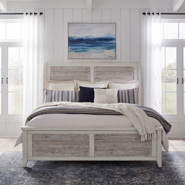 Liberty Furniture Backroads Parchment Brown/Weathered White Queen Sleigh Bed-1