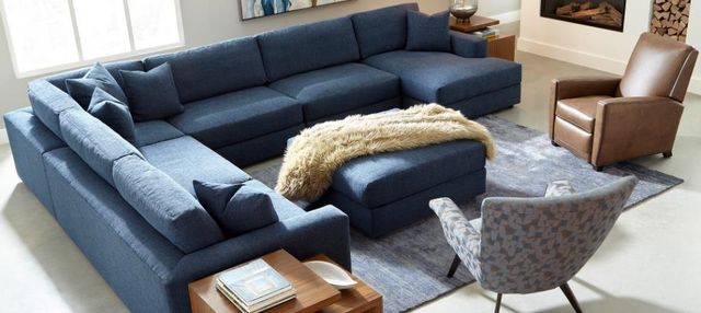 Huntington House 5-Piece Right-Arm Facing Sectional and Chaise-0