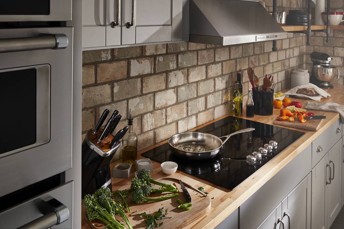 KitchenAid 36" Black Electric Cooktop - Thumbnail 4