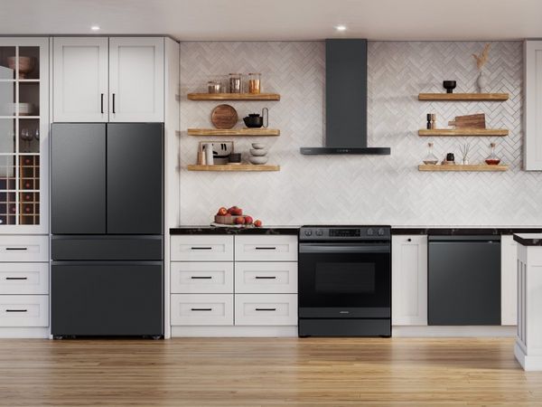 Samsung Bespoke 36" Clean Deep Charcoal Wall Mounted Range Hood