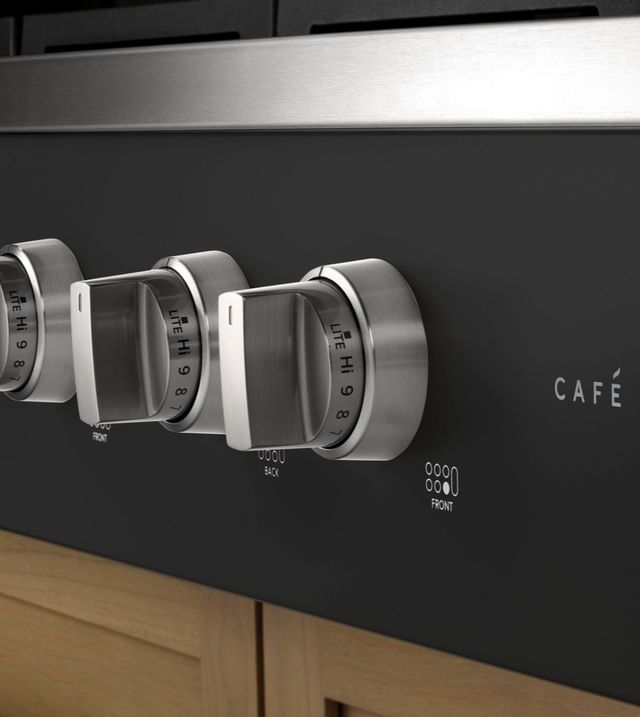 Café™ 36" Matte Black Gas Rangetop with 6 Burners-4