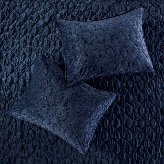 Olliix by Madison Park Harper 3 Piece Navy Full/Queen Faux Velvet Reversible Coverlet Set-4