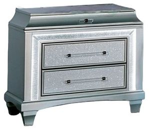 Click to view more images of the product.