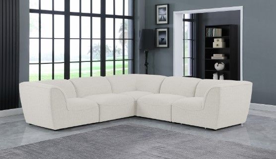 Meridian Furniture Miramar 5-Piece Cream Upholstered Modular Sectional-3