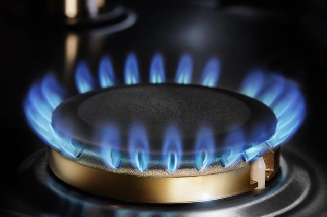 JennAir® 36" Black Natural Gas Downdraft Cooktop-3