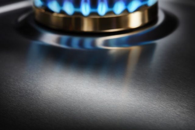 JennAir® 30” Natural Gas Downdraft Cooktop-5