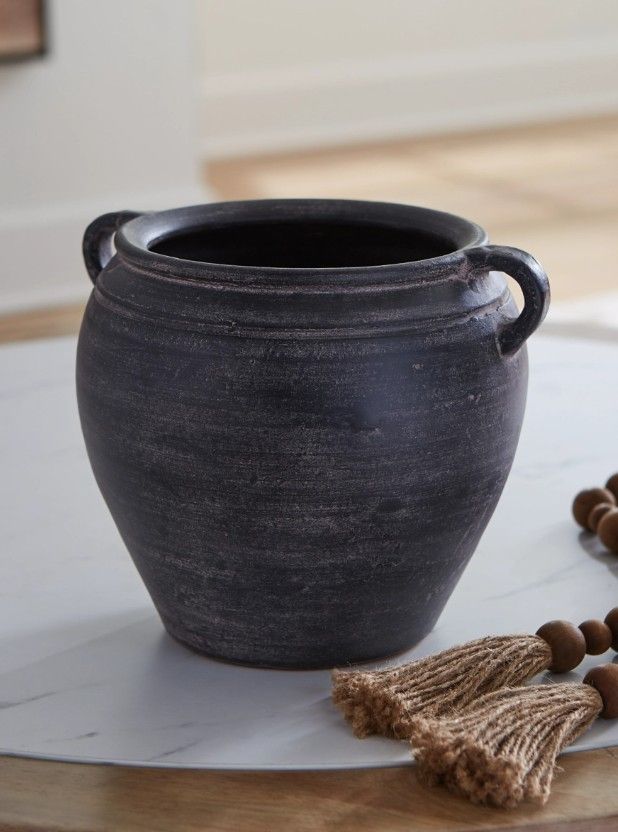 Signature Design by Ashley® Meadie Distressed Black Vase-3