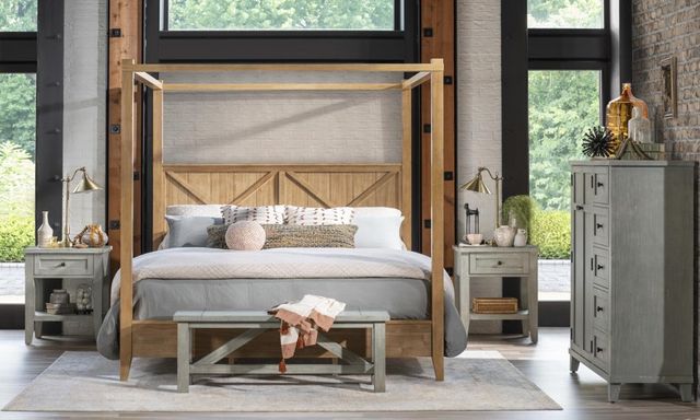 Legacy Classic XXX'S and OOO's Amber King Canopy Bed-1