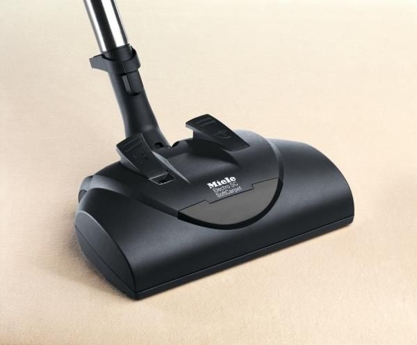 Miele Vacuum Complete C3 for Soft Carpet Tayberry Red Canister Vacuum-1