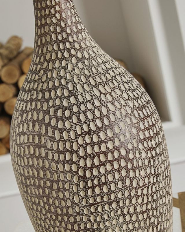 Signature Design by Ashley® Laelman 2-Piece Brown/Gray Table Lamps-2