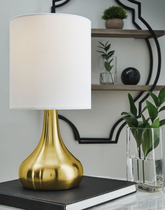 Signature Design by Ashley® Camdale 2-Piece Brass Table Lamp Set-3
