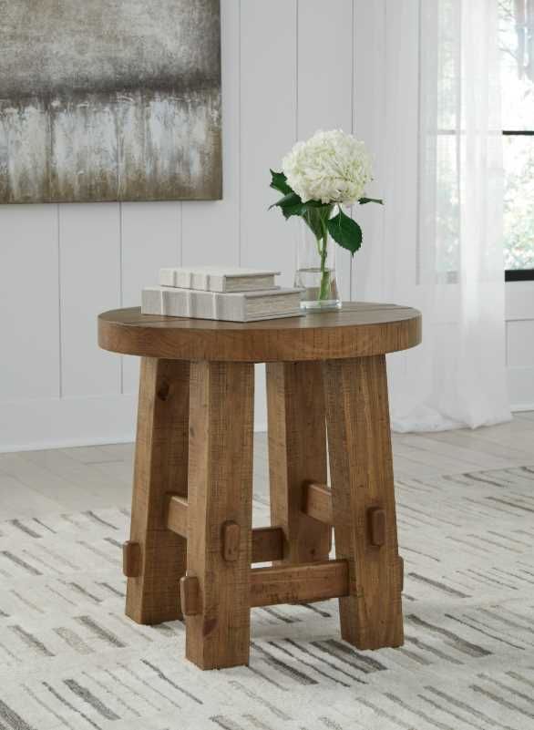 Signature Design by Ashley® Mackifeld Warm Brown End Table-3