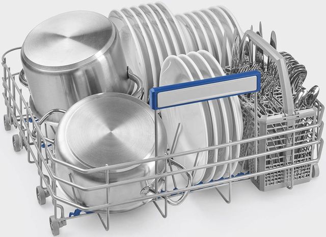 Smeg Classic 24" Fingerprint-Proof Stainless Steel Built In Dishwasher-2
