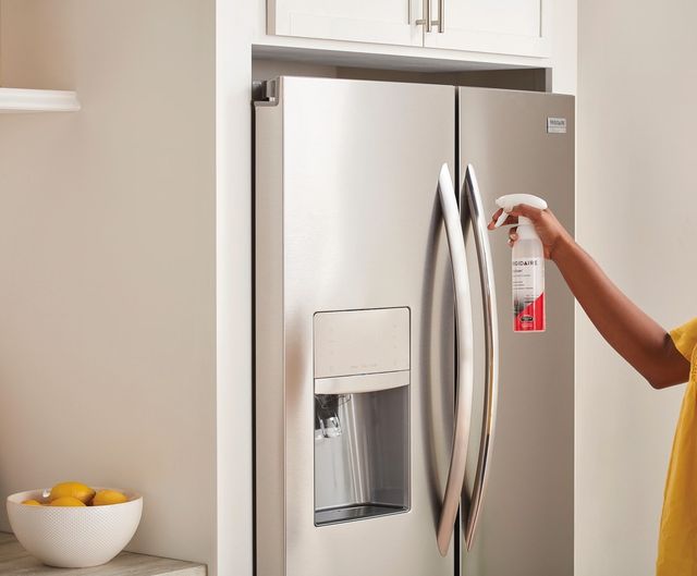 Frigidaire® ReadyClean™ Stainless Steel Cleaner-1
