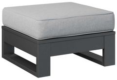 Berlin Gardens Nordic Ottoman
