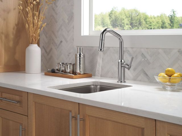 Delta Cordova™ Arctic Stainless Single Handle Pull-Down Bar/Preparation Kitchen Faucet-1