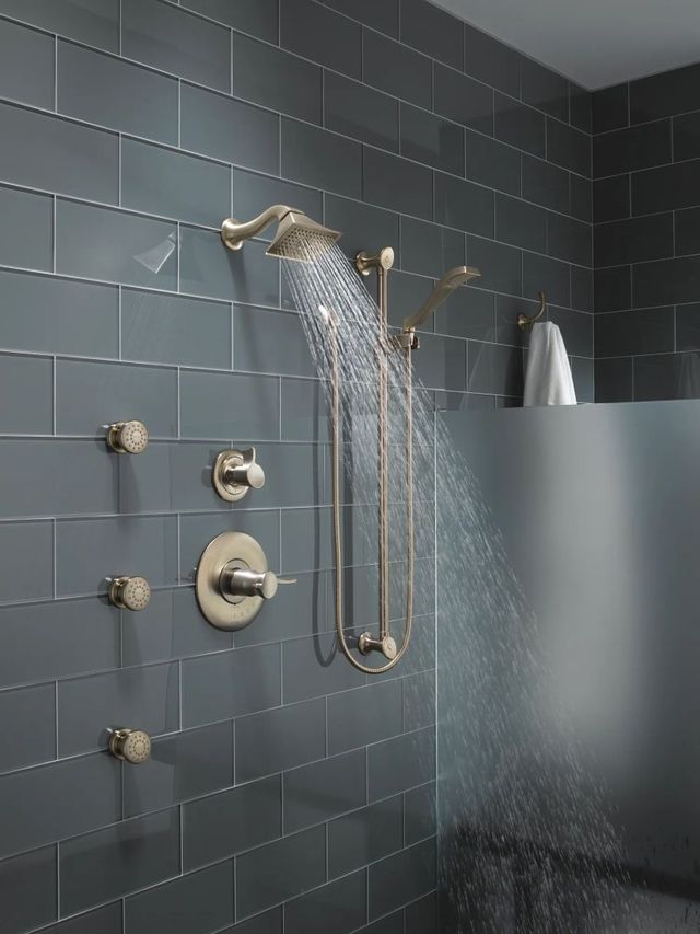 Brizo Essential™ Brilliance® Brushed Nickel Touch-Clean® Round Body Spray-3