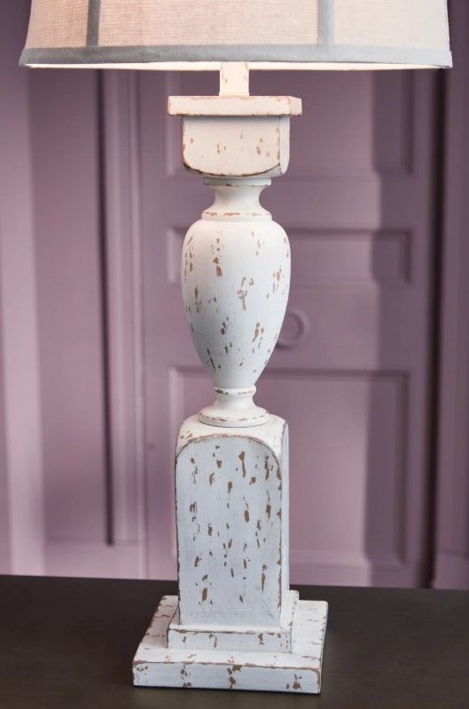 Signature Design by Ashley® Madsbrook Antique White Table Lamp-1