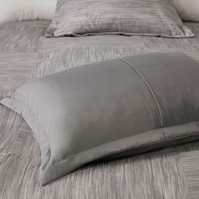Olliix by Madison Park 3 Piece Grey King/California King Walter Printed Seersucker Duvet Cover Set-4