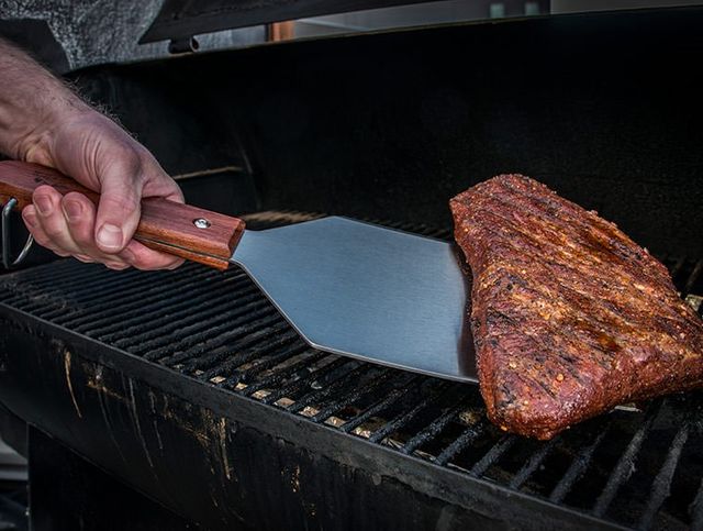 Traeger® Large Cut BBQ Spatula-4