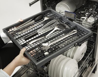 Viking® 5 Series 24" Stainless Steel Built In Dishwasher-3
