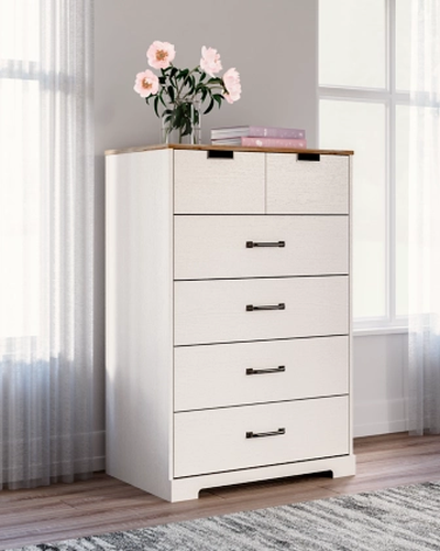 Signature Design by Ashley® Vaibryn Two-Tone Chest of Drawers-4