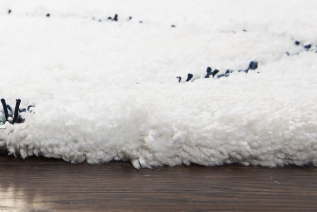 Rizzy Home Connex White 2'6" x 8' Runner Rug-3