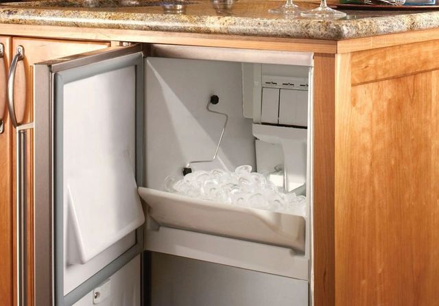 Perlick® Signature Series 15" 51lb. Stainless Steel Undercounter Ice Maker-1
