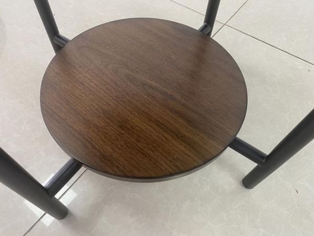 Riverside Furniture Felix Black Side Table with Brown Base-2